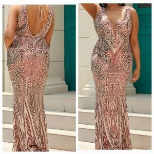 Red Party Backless Deep V neck, Sequined Maxi Mermaid Gown